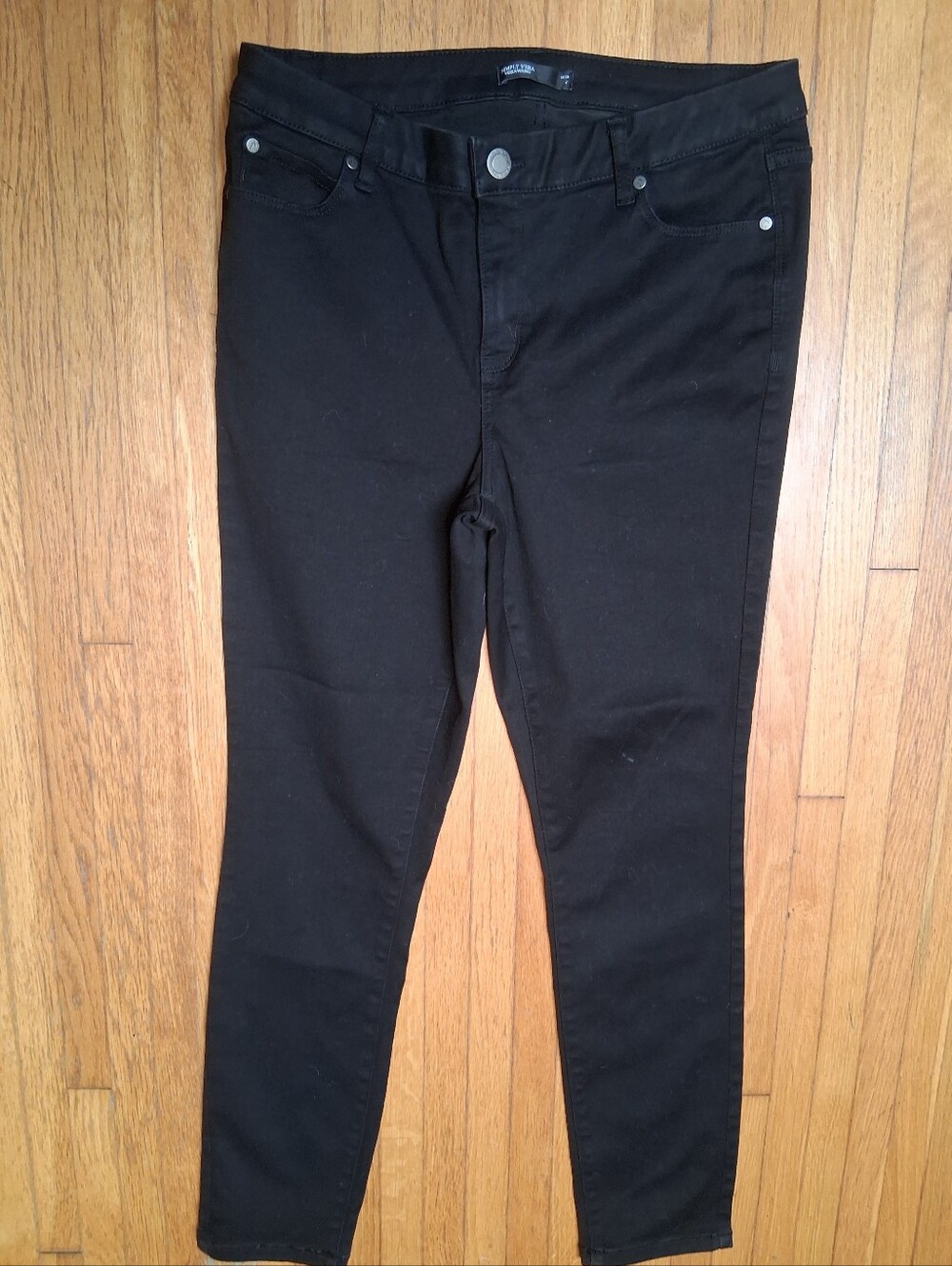 Simply Vera Women's Black Slim Jeans